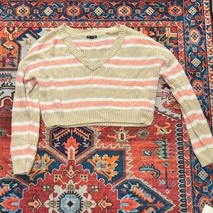 Cute cropped knit sweater from Target 🍫🍦🍓